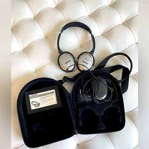 Bose Acoustic Noise Cancelling Headphones